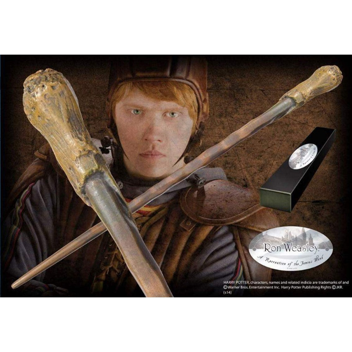 REPLICA THE NOBLE COLLECTION HARRY POTTER RON WEASLEY VARITA CON CAJA Y PLACA DE IDENTIFICACION - Otakuya