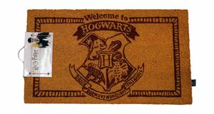 WELCOME TO HOGWARTS FELPUDO 60X40 HARRY POTTER - Otakuya