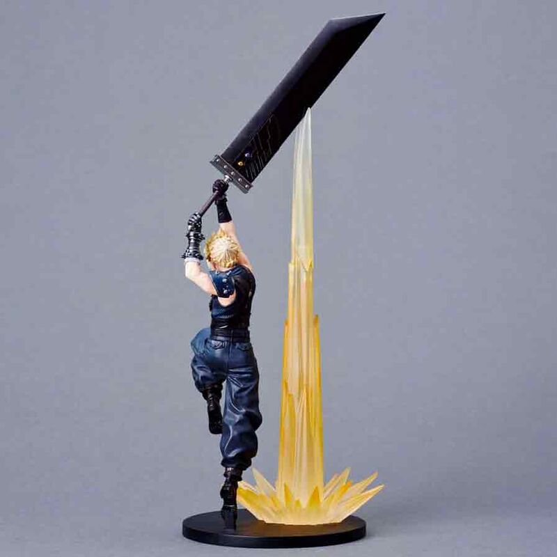 Figura Cloud Strife Final Fantasy VII Rebirth 30cm  