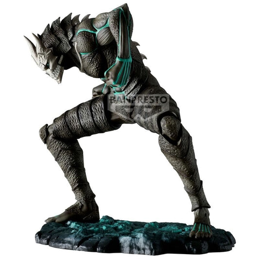 figura kaiju 8