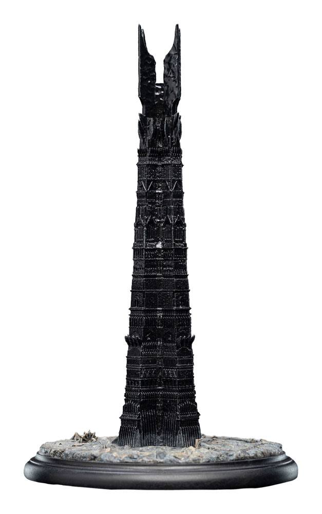 figura de la torre de orthanc