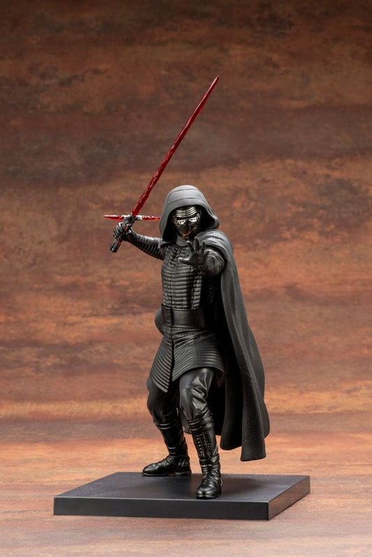 estatua de kylo ren star wars