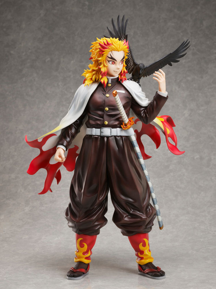 estatua de Kyojuro Rengoku Kimetsu no Yaiba de Aniplex