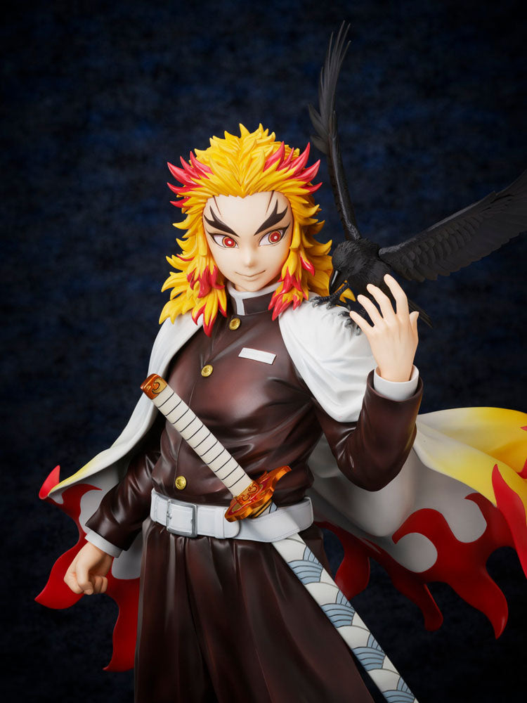 estatua de Kyojuro Rengoku Kimetsu no Yaiba de Aniplex